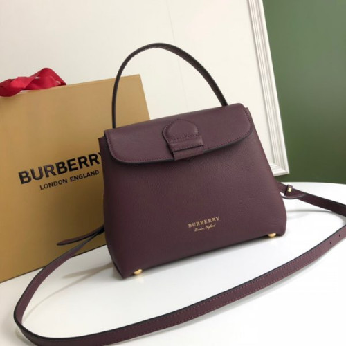 burberry-shoulder-bag-3